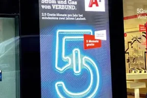 Gallery LED Advertising Display Showcasing a Window Advertisement